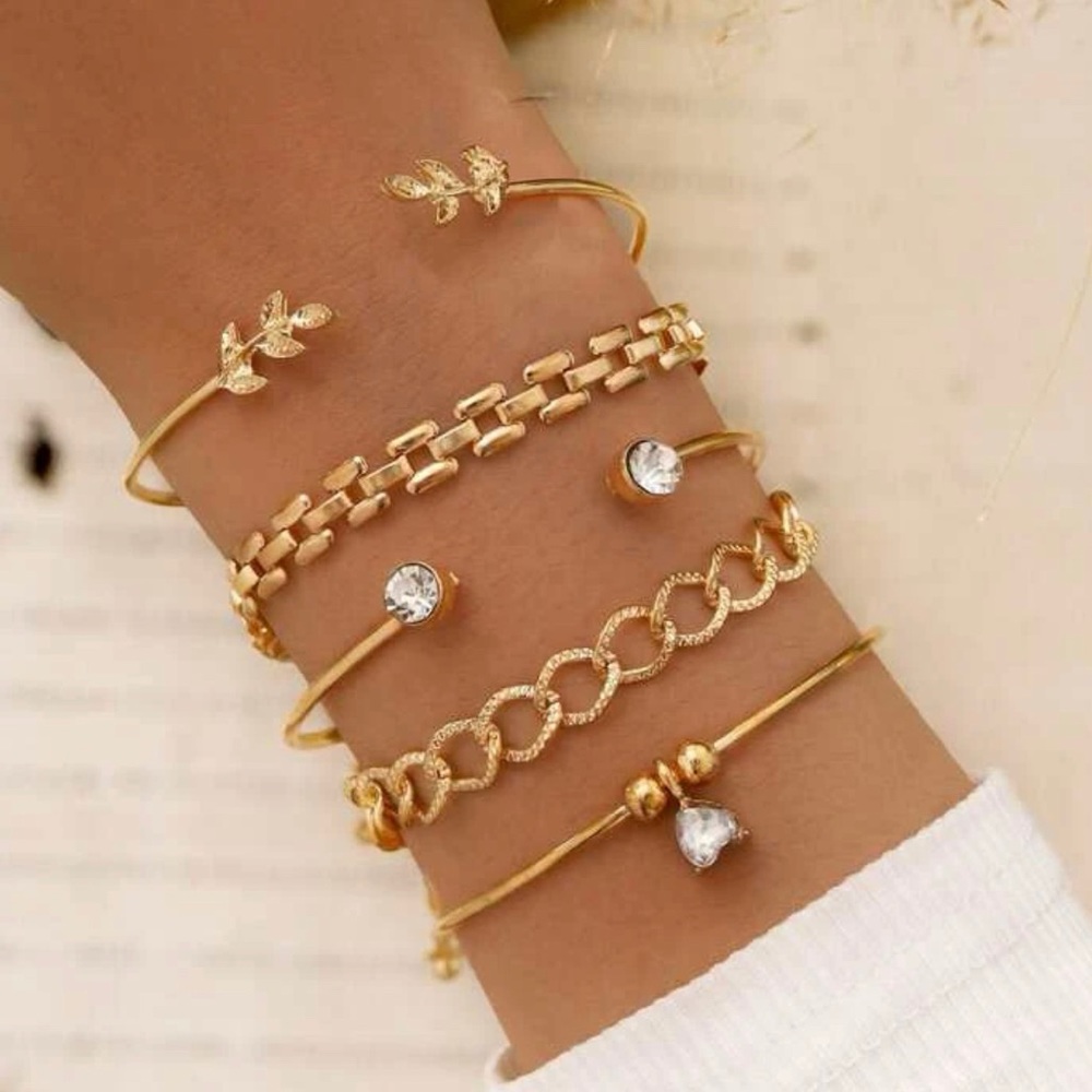 Mix Bangles & Bracelet Set Gold